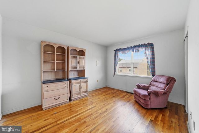 1934 COLONIAL DR, Croydon, PA 19021