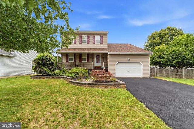 1934 COLONIAL DR, Croydon, PA 19021