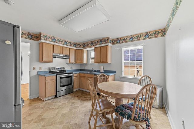 1934 COLONIAL DR, Croydon, PA 19021