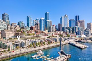 2000 Alaskan Way #543, Seattle, WA 98121