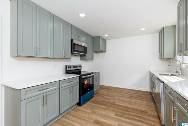 112 IVY AVENUE, Hueytown, AL 35023