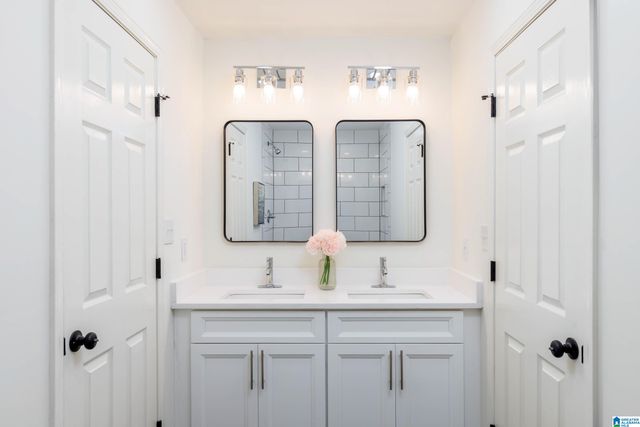 112 IVY AVENUE, Hueytown, AL 35023