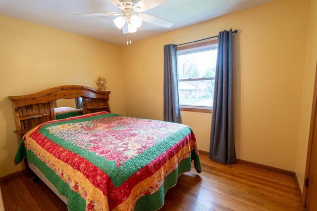 2023 Williamsburg Place, Janesville, WI 53548