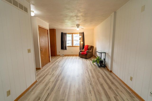 2023 Williamsburg Place, Janesville, WI 53548