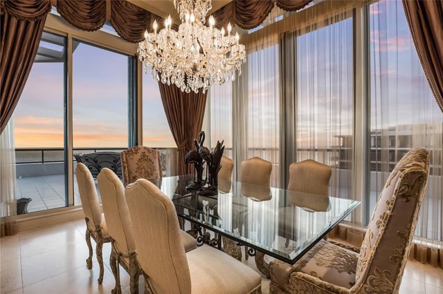 415 L AMBIANCE DRIVE PH-F, Longboat Key, FL 34228
