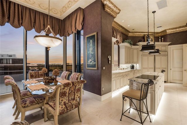 415 L AMBIANCE DRIVE PH-F, Longboat Key, FL 34228