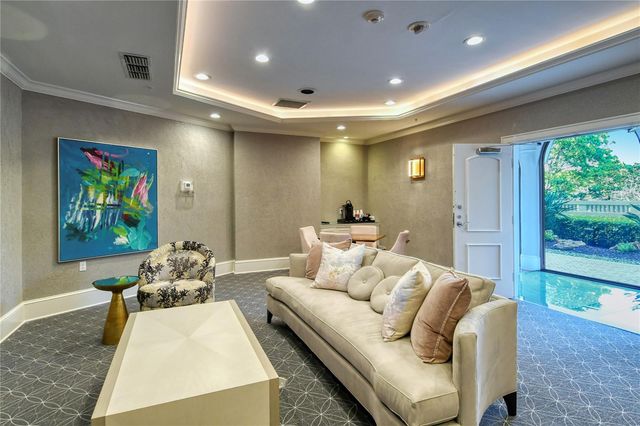 415 L AMBIANCE DRIVE PH-F, Longboat Key, FL 34228