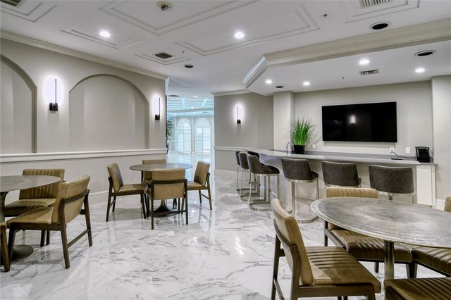 415 L AMBIANCE DRIVE PH-F, Longboat Key, FL 34228