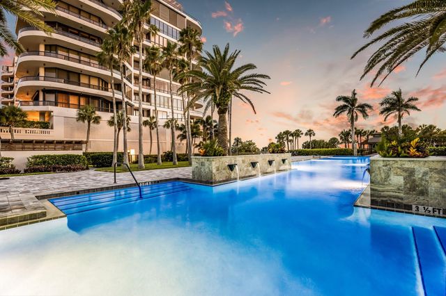 415 L AMBIANCE DRIVE PH-F, Longboat Key, FL 34228
