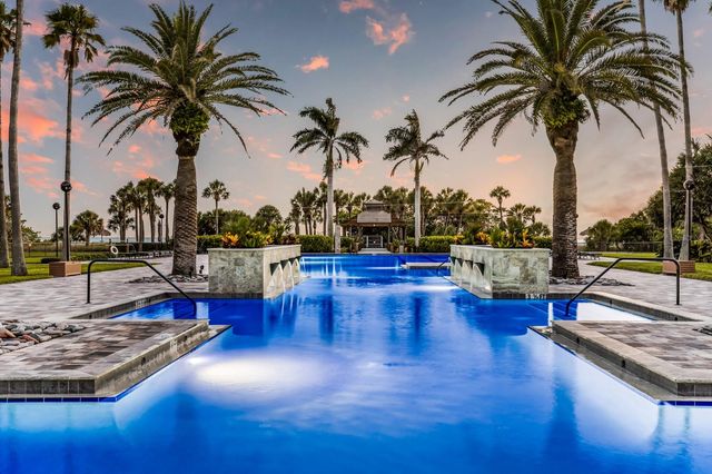 415 L AMBIANCE DRIVE PH-F, Longboat Key, FL 34228