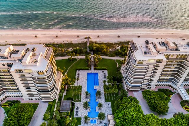 415 L AMBIANCE DRIVE PH-F, Longboat Key, FL 34228