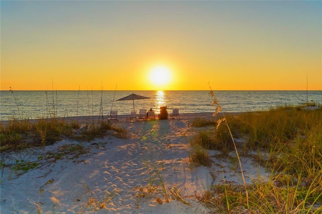 415 L AMBIANCE DRIVE PH-F, Longboat Key, FL 34228
