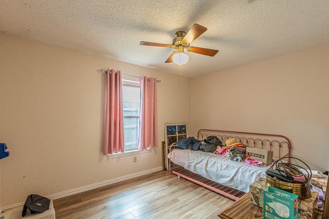 3309 Timber View Circle, Bedford, TX 76021