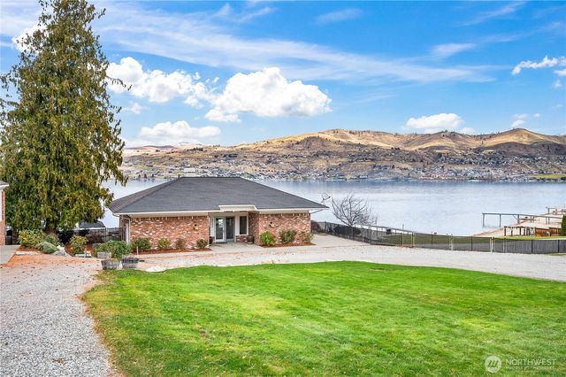 4080 US Highway 97A, Chelan, WA 98816