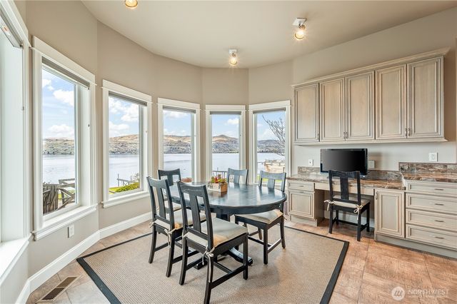 4080 US Highway 97A, Chelan, WA 98816