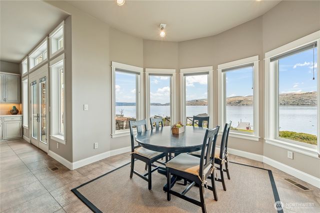 4080 US Highway 97A, Chelan, WA 98816