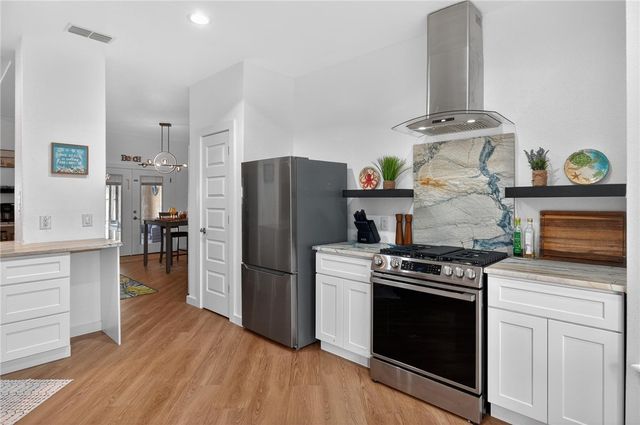 15829 Vincent Dr, Corpus Christi, TX 78418