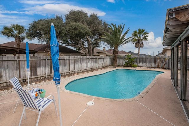 15829 Vincent Dr, Corpus Christi, TX 78418