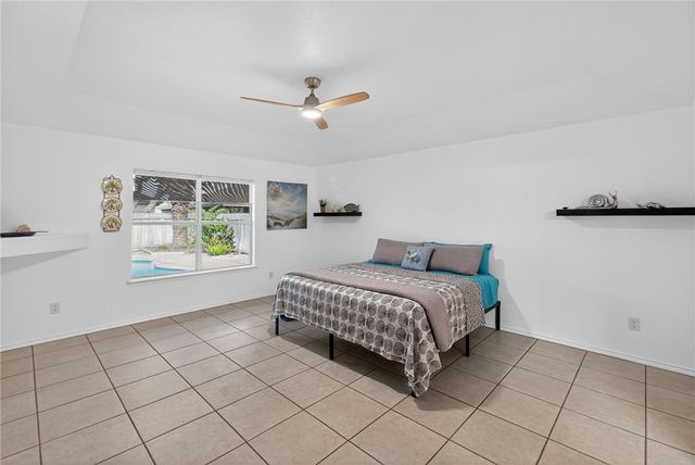 15829 Vincent Dr, Corpus Christi, TX 78418