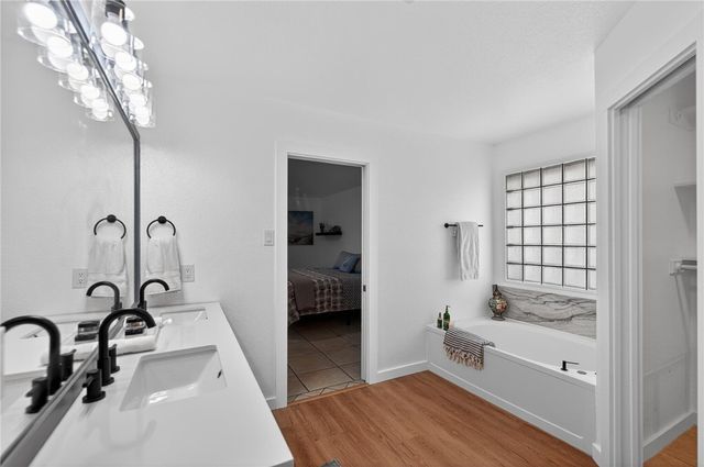 15829 Vincent Dr, Corpus Christi, TX 78418