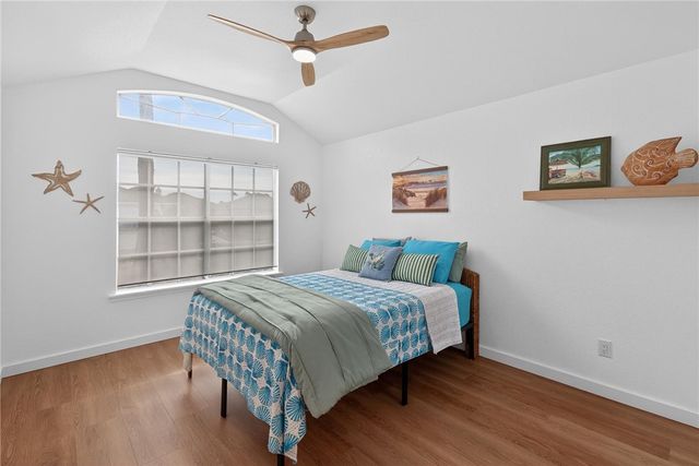 15829 Vincent Dr, Corpus Christi, TX 78418