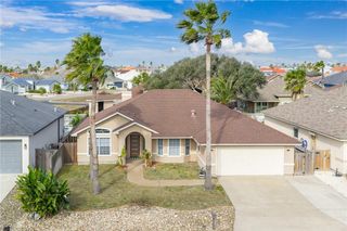 15829 Vincent Dr, Corpus Christi, TX 78418