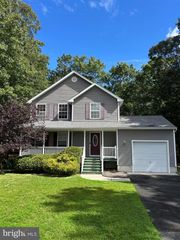 110 BAYBERRY AVE, Egg Harbor Township, NJ 08234