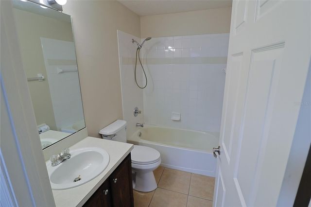 528 ROYAL TREE LANE, Oviedo, FL 32765
