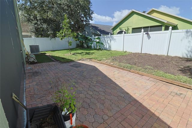 528 ROYAL TREE LANE, Oviedo, FL 32765
