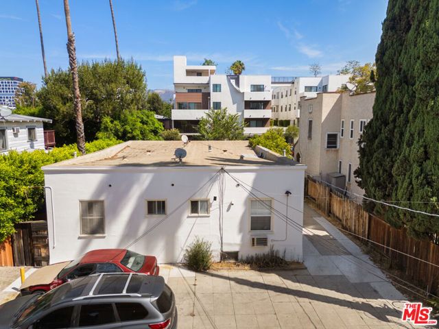 5736 La Mirada Avenue, Los Angeles, CA 90038