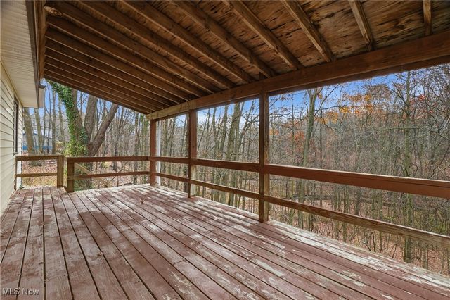 942 State Route 307 W, Jefferson, OH 44047