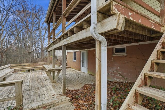 942 State Route 307 W, Jefferson, OH 44047