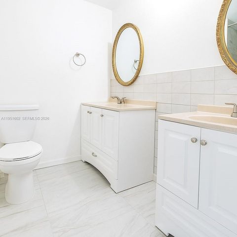 950 NE 199th St 2H, Miami, FL 33179