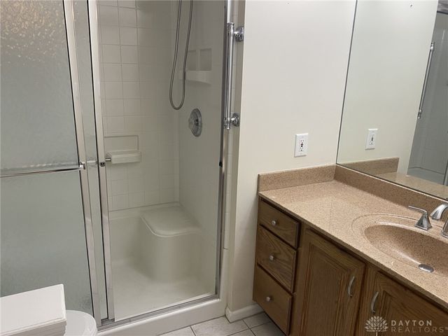 1724 Brandonhall Drive, Miamisburg, OH 45342