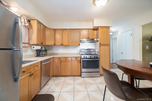 143 Wellington Road, Elmont, NY 11003