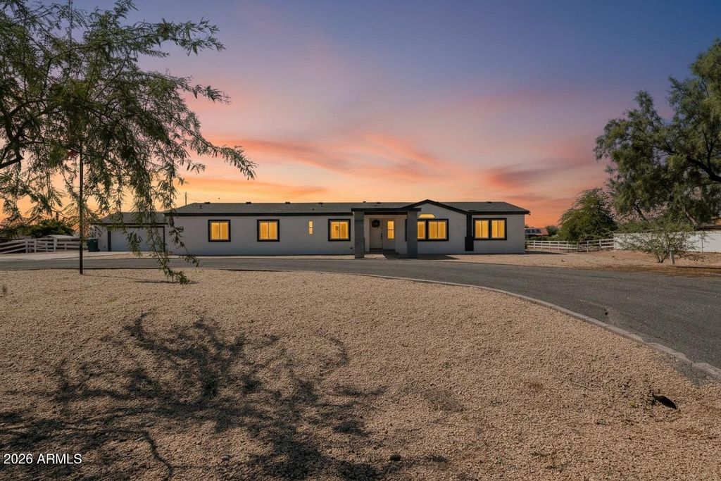 23538 N MUSTANG Way, Florence, AZ 85132 — exterior