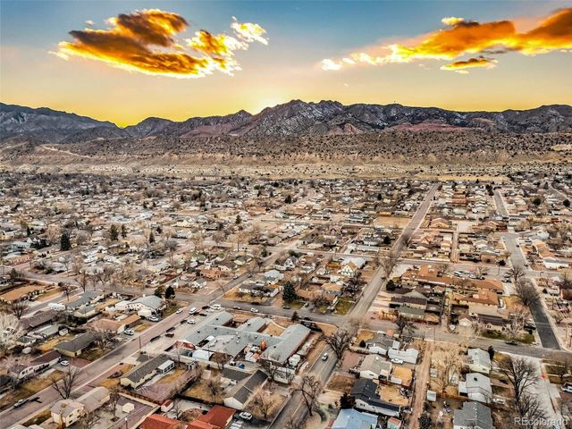 1012 Harding Ave, Canon City, CO 81212
