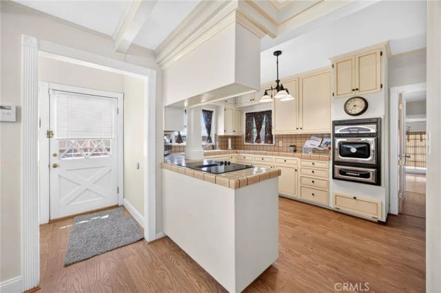 1424 De Anza, San Jacinto, CA 92582