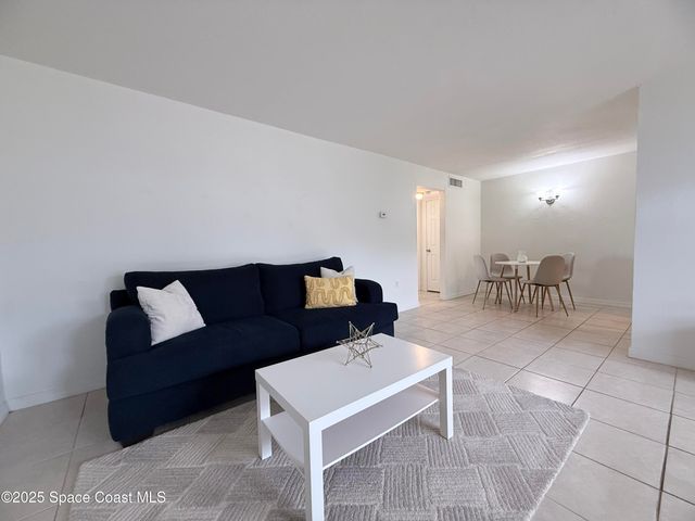 1440 Parkway Drive 11a, Melbourne, FL 32935