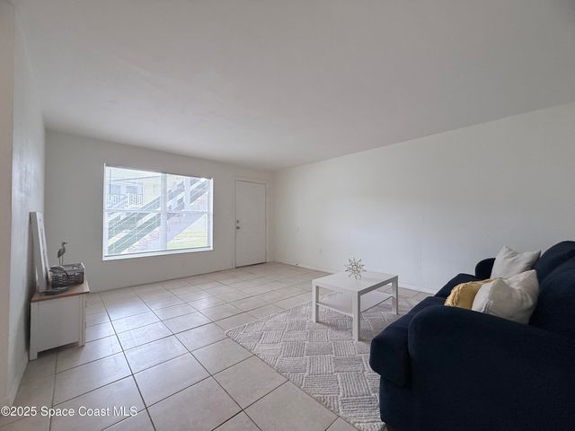 1440 Parkway Drive 11a, Melbourne, FL 32935