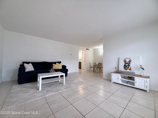 1440 Parkway Drive 11a, Melbourne, FL 32935