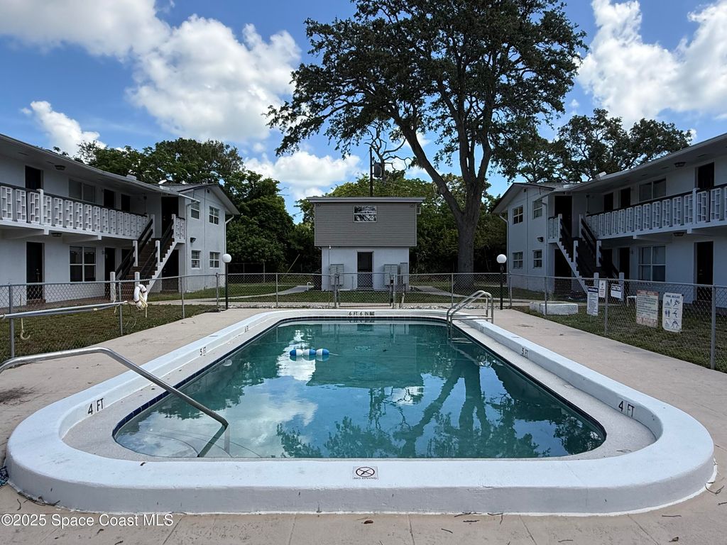 1440 Parkway Drive 11a, Melbourne, FL 32935