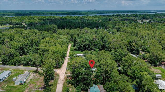 118 WATERWAY DRIVE, Satsuma, FL 32189