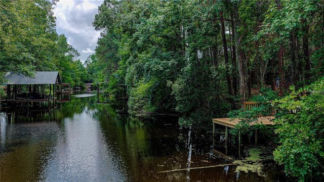 118 WATERWAY DRIVE, Satsuma, FL 32189