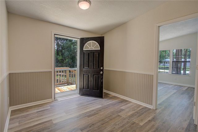 118 WATERWAY DRIVE, Satsuma, FL 32189