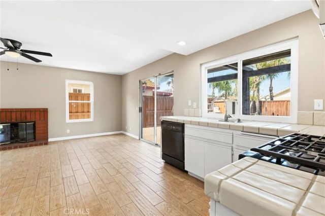 42325 Via Consuelo, Temecula, CA 92592