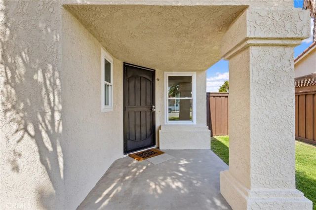 42325 Via Consuelo, Temecula, CA 92592