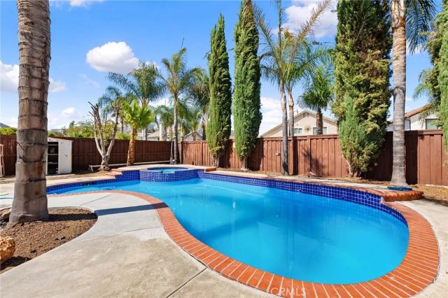 42325 Via Consuelo, Temecula, CA 92592