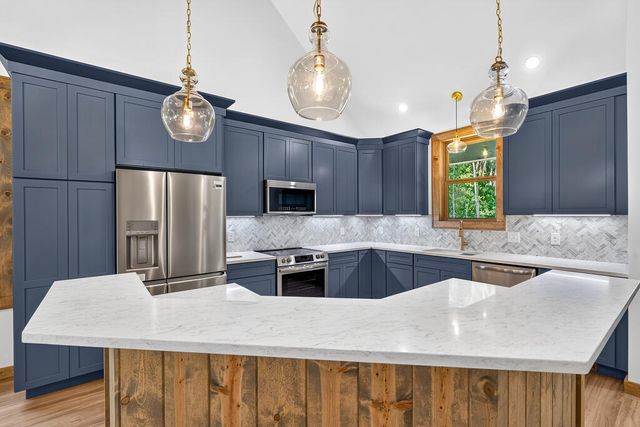 824 Banks Road, Ellijay, GA 30540