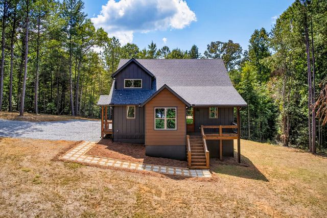 824 Banks Road, Ellijay, GA 30540